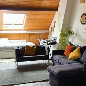 Cosy Place Near Atomium With Parking Appartement
